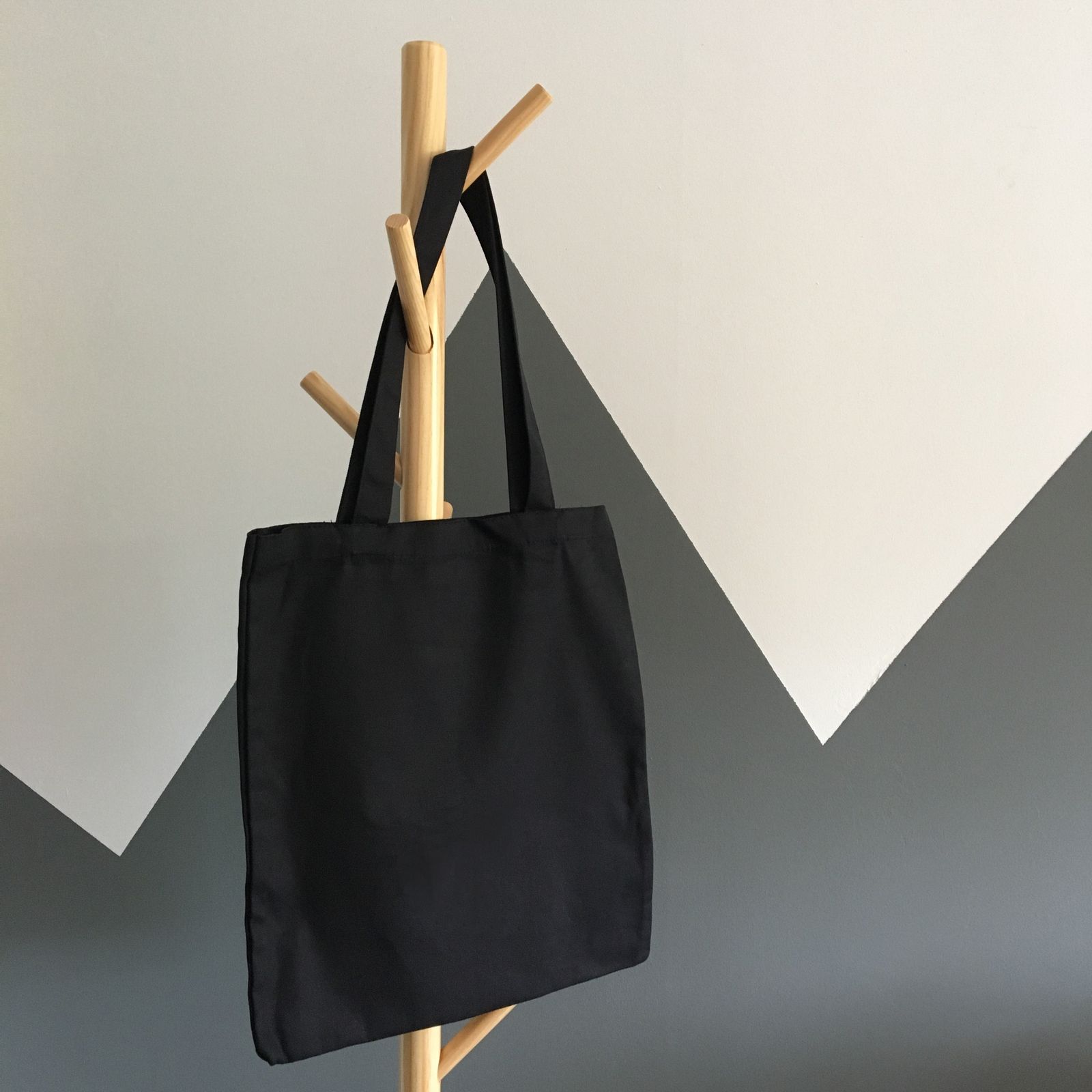 Obituary: The Free Conference Tote That Carried Everything and Found Nothing (2019–2026)