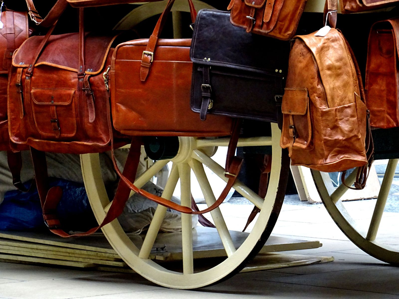 3.5 Stars: Reviews of the One Bag I Have Used Every Single Day for a Year
