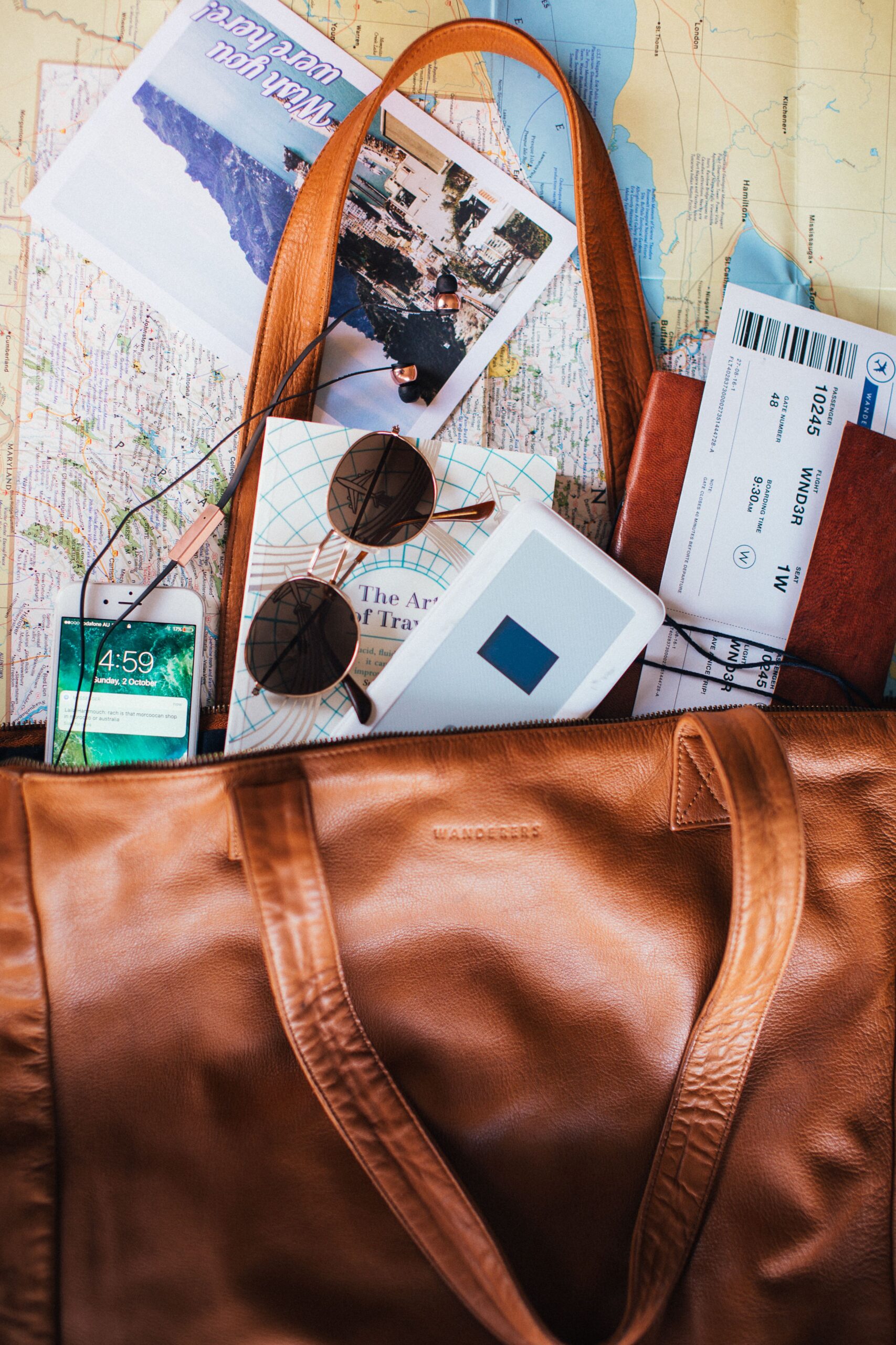 The Six Minutes Before I Almost Missed a Flight (And the Bag Habit That Saved Me)