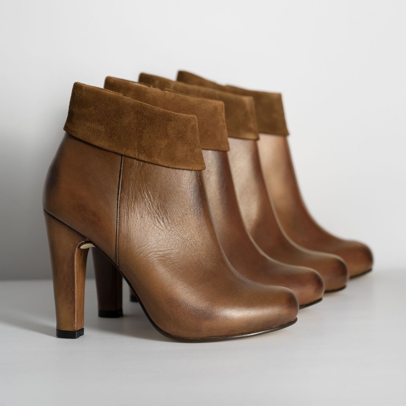I Wrote Dating Profiles for Three New Boots. Only One Got a Second Date.